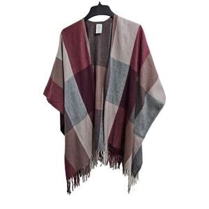 Woolrich women's plaid multicolor oversized shawl wrap. Size OS.